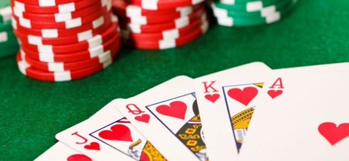 Five easy tips that can improve your online poker performance as a beginner