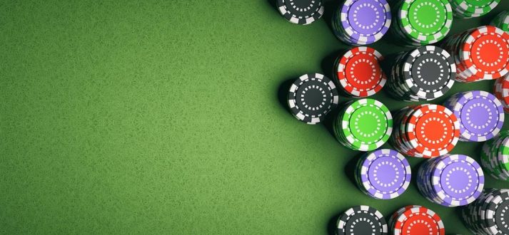 What Are the Advantages With Online Poker?
